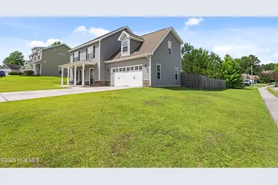 100 Tupelo Court, Jacksonville, NC 28546 - Photo 3