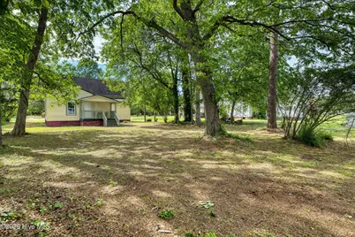 809 Church Street, Scotland Neck, NC 27874 - Photo 27