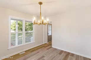 127 Hillingdale Dr, Washington, NC 27889 - Photo 13