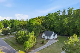 127 Hillingdale Dr, Washington, NC 27889 - Photo 1