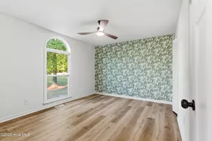 127 Hillingdale Dr, Washington, NC 27889 - Photo 5