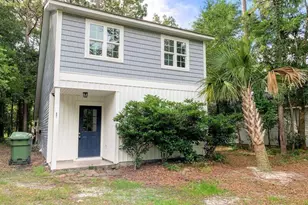 219 Charter Dr, Wilmington, NC 28403 - Photo 1