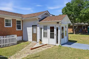 122 Forest Dr, Aberdeen, NC 28315 - Photo 49