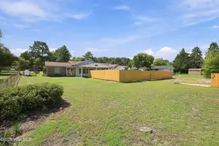 122 Forest Dr, Aberdeen, NC 28315 - Photo 49