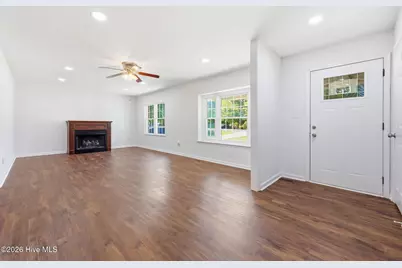 122 Forest Drive, Aberdeen, NC 28315 - Photo 3
