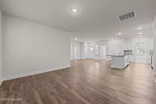253 Lake Tyler Dr, New Bern, NC 28560 - Photo 11