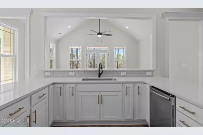 695 Sunset Drive, Carthage, NC 28327 - Photo 5