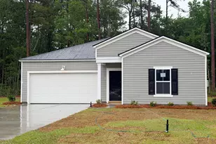 1026 Harbor Dr, Calabash, NC 28467 - Photo 1