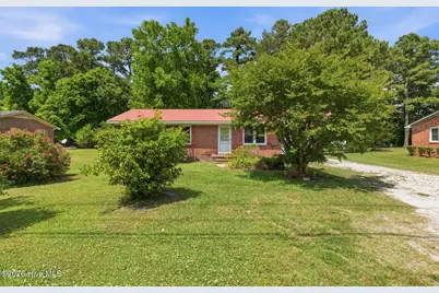 746 Kinston Highway, Richlands, NC 28574 - Photo 3