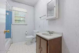 746 Kinston Hwy, Richlands, NC 28574 - Photo 13