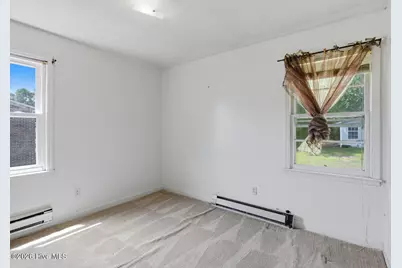 746 Kinston Highway, Richlands, NC 28574 - Photo 19