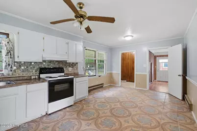 746 Kinston Highway, Richlands, NC 28574 - Photo 7
