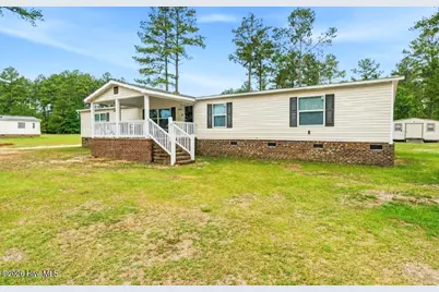 20941 Iris Drive, Wagram, NC 28396 - Photo 3