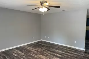 1136 Longleaf Rd, Southport, NC 28461 - Photo 3