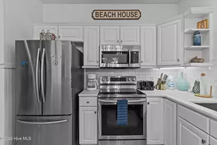 7 Col William Rhett Trail, Bald Head Island, NC 28461 - Photo 13