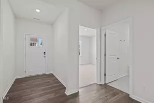 2012 Hap Barden Way, New Bern, NC 28562 - Photo 5