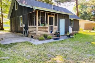 744 Mrs Tates Rd, Whiteville, NC 28472 - Photo 9