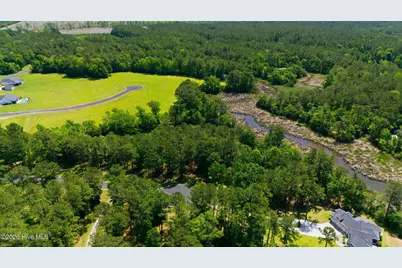 960 Southern Plantation Drive N, Oriental, NC 28571 - Photo 11