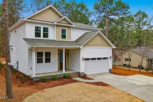 139 Lancashire Ln, Seven Lakes, NC 27376 - Photo 3