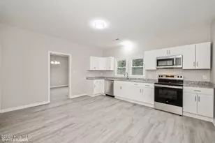 2291 Goldsboro Hwy, Newton Grove, NC 28366 - Photo 11