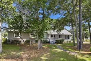 206 Spruce Dr, Morehead City, NC 28557 - Photo 13