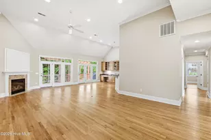 329 Folly Island Ct, Wilmington, NC 28411 - Photo 5