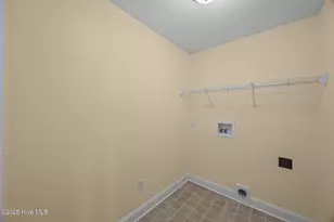201 Quincy Ct, New Bern, NC 28560 - Photo 19