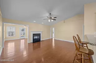 201 Quincy Ct, New Bern, NC 28560 - Photo 11