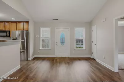 406 Jasmine Lane, Jacksonville, NC 28546 - Photo 3