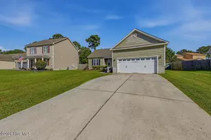 406 Jasmine Ln, Jacksonville, NC 28546 - Photo 1