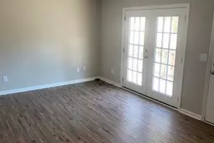 335 W Wisconsin Ave, Southern Pines, NC 28387 - Photo 3