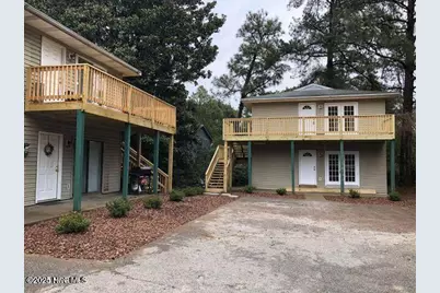 335 W Wisconsin Avenue, Southern Pines, NC 28387 - Photo 1