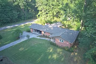 705 N Edgewood Cir, Whiteville, NC 28472 - Photo 5