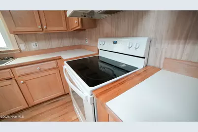 705 N Edgewood Circle, Whiteville, NC 28472 - Photo 27