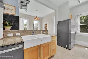 109 N 7th St, Wilmington, NC 28401 - Photo 23
