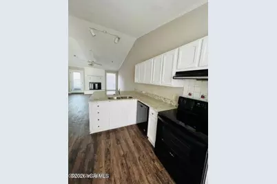 16 Upton Court, Greenville, NC 27858 - Photo 5