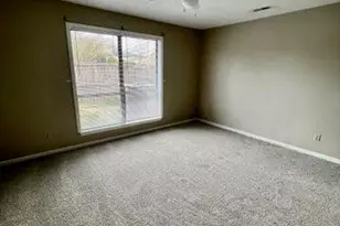 16 Upton Ct, Greenville, NC 27858 - Photo 7