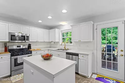 112 Barkside Lane, New Bern, NC 28562 - Photo 5