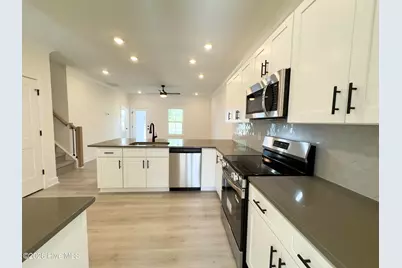 547 Timbercrest Circle SE, Bolivia, NC 28422 - Photo 7