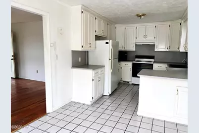 233 Lakeview Trail, Rockingham, NC 28379 - Photo 9