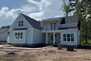 1101 Crown Pointe Dr, Hampstead, NC 28443 - Photo 1