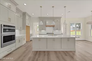 1101 Crown Pointe Dr, Hampstead, NC 28443 - Photo 17