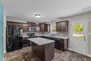 719 Addor Dr, Richlands, NC 28574 - Photo 15