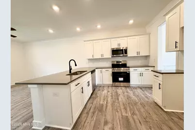 475 Timbercrest Circle SE, Bolivia, NC 28422 - Photo 9