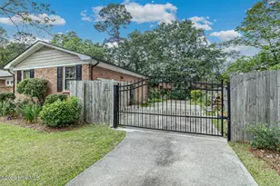 1209 W Highland Ave, Kinston, NC 28501 - Photo 5