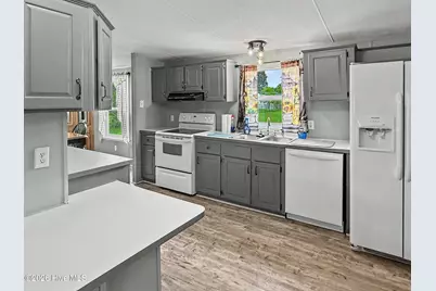 313 Wright Road, Vass, NC 28394 - Photo 5