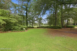 114 E Fairway Dr, Washington, NC 27889 - Photo 9