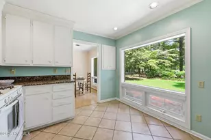 114 E Fairway Dr, Washington, NC 27889 - Photo 21