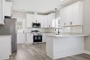 649 Abigail Taylor Dr, Greenville, NC 27834 - Photo 11