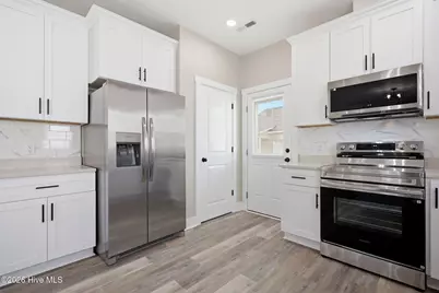 649 Abigail Taylor Drive #B, Greenville, NC 27834 - Photo 13